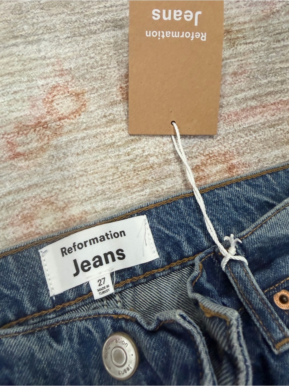 NWT Reformation Jeans in medium blue wash size 27 - Picture 7 of 11